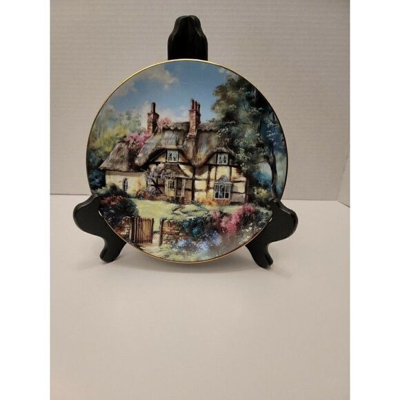 Marty Bell "GINGER COTTAGE" English Country Cottage Plate #4012A - Picture 1 of 2